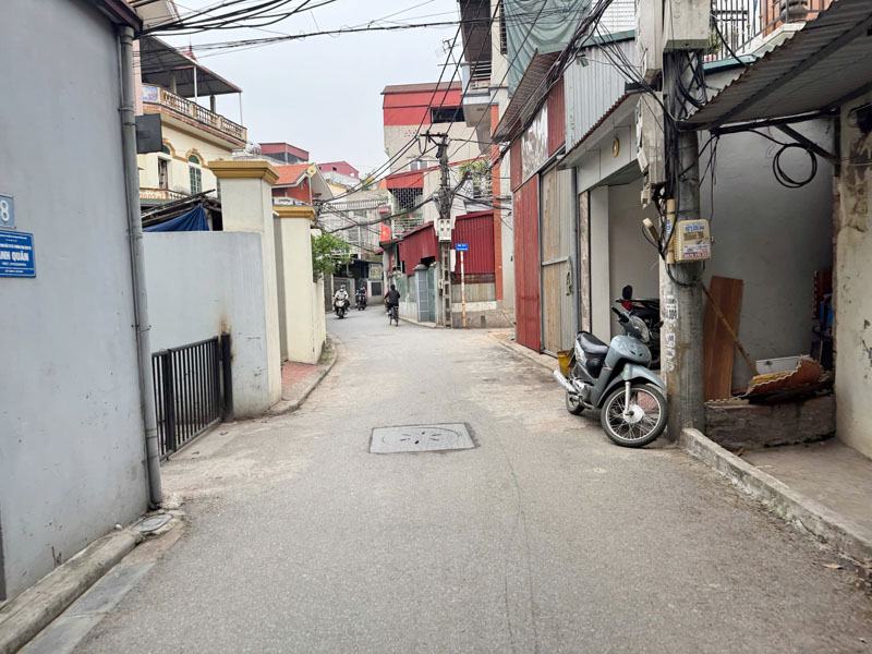 Cần bán lô góc 85m2 đất ngõ 105 Thanh Am, Việt Hưng. Đường rộng ô tô 16 chỗ, ngay gần trường chợ 4