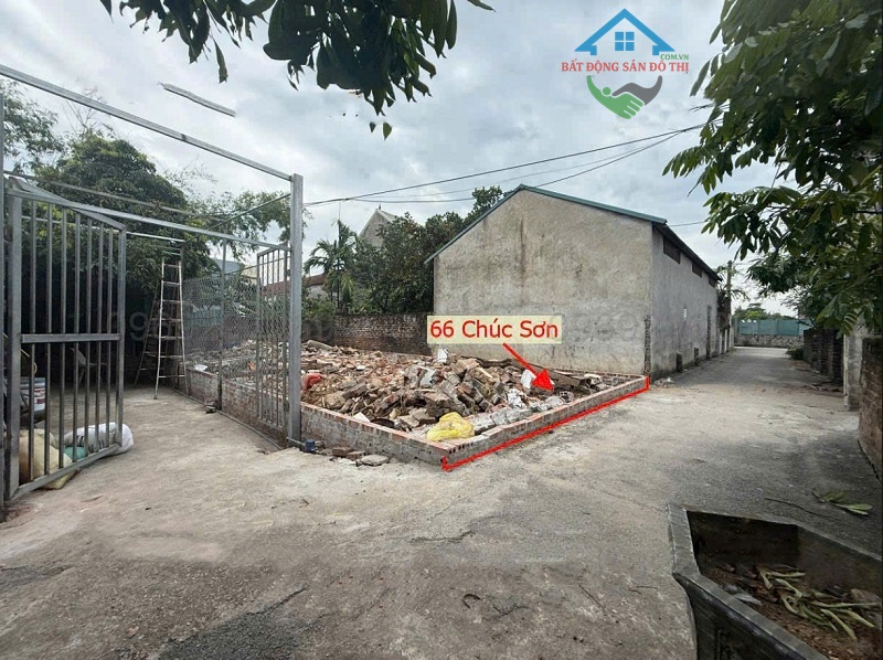 Bán đất Phường Chương Mỹ, TT Chúc Sơn, ô tô vào nhà, sát QL6, Giá Rẻ vì chủ cần tiền