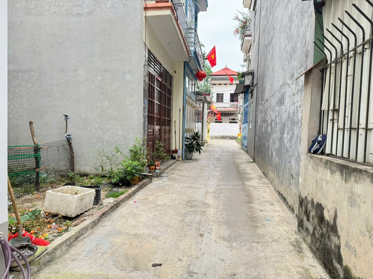 Bán 50m đất tổ 3, Quang Minh, Mê Linh, HN. Đường thông, oto đỗ. Gần khu công nghiệp 3