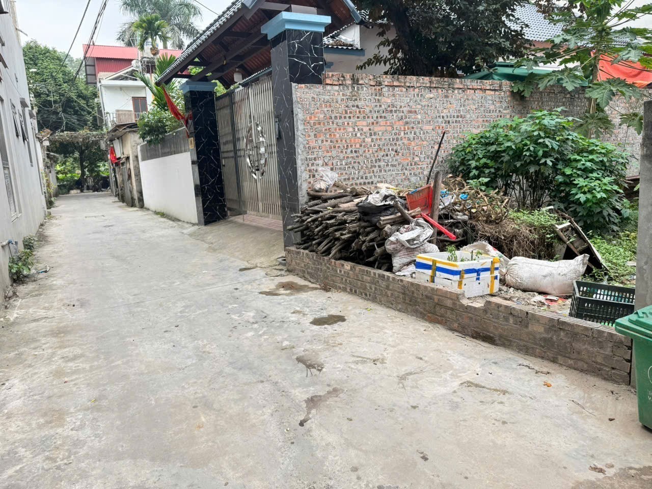 Bán 54m2 đất tổ 8 Quang Minh, gần đường Võ Văn Kiệt, và siêu thị BigC, oto đỗ trong nhà 2