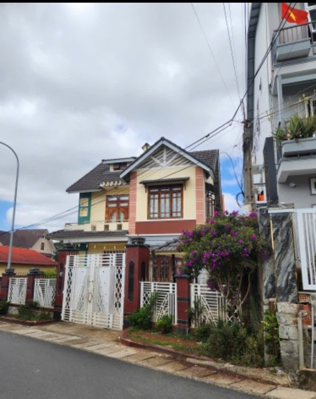 CHO THUÊ VILLA NGUYÊN CĂN 4PN YERSIN PHƯỜNG 9 ĐÀ LẠT - 20TR