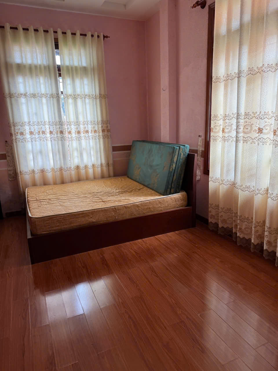 CHO THUÊ VILLA NGUYÊN CĂN 4PN YERSIN PHƯỜNG 9 ĐÀ LẠT - 20TR 5