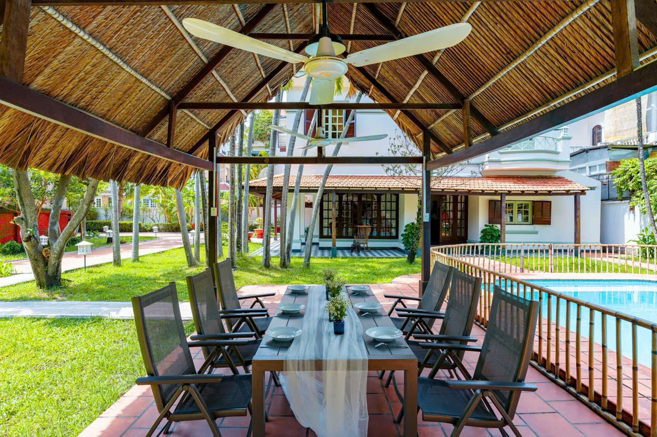 Cho thuê Biệt thự Quận 2, Hồ Chí Minh, Diện tích 100m², Giá Thương lượng 3