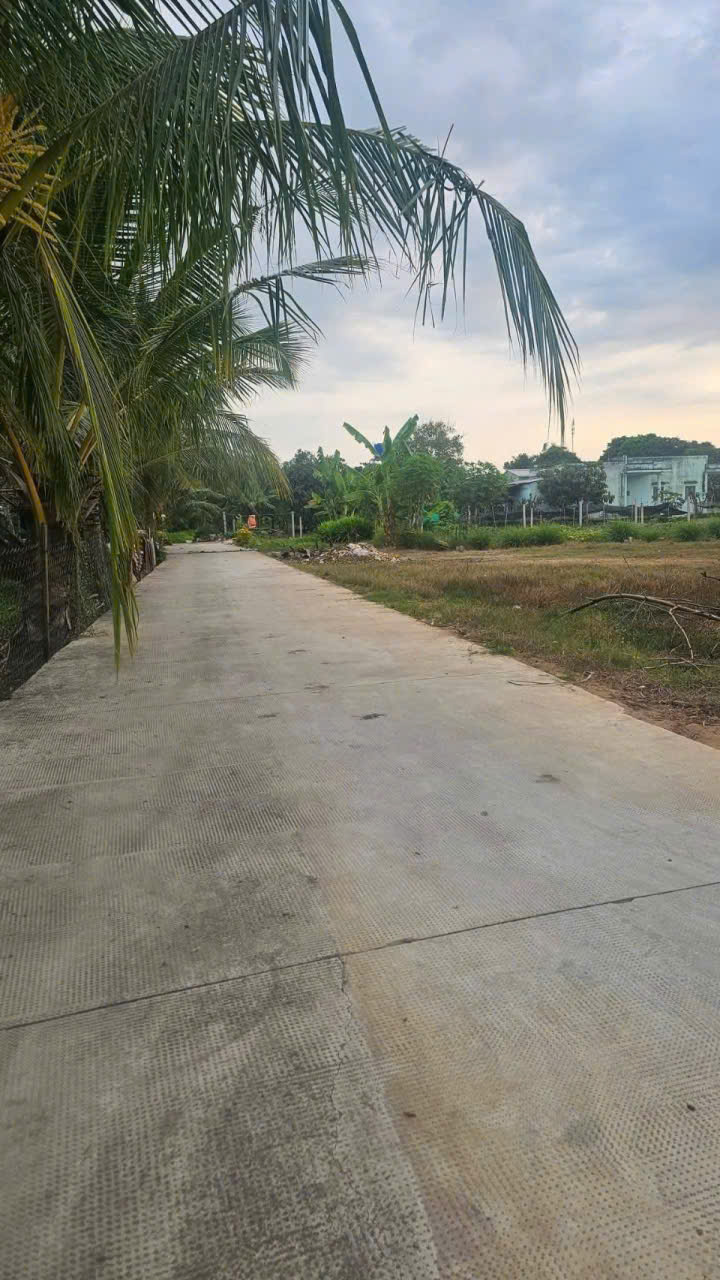 Bán 6 nền thổ cư liền kề đường beton xe hơi xã Phước Vân giá 750 -850tr -900tr 6