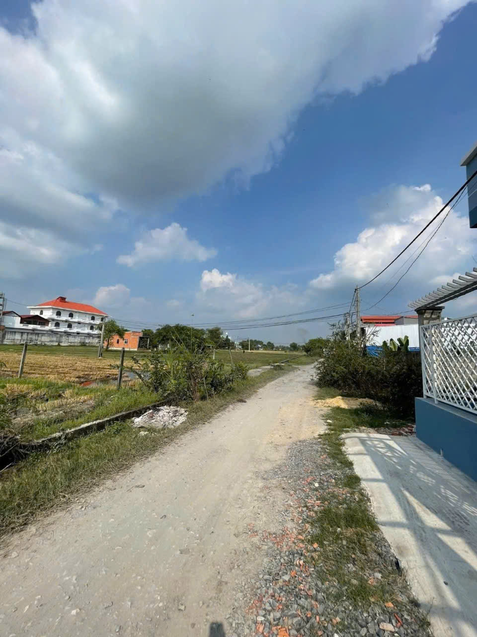 Bán nhà giá rẻ Hòa Khánh Tây dt 103m2 , 3pn , 1wc giá 1,15 tỷ 7