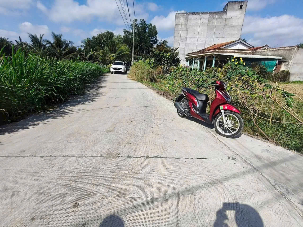 Bán đất thổ cư đường oto beton Nhựt Chánh dt 1000m2 full thổ giá 3,3 tỷ 3