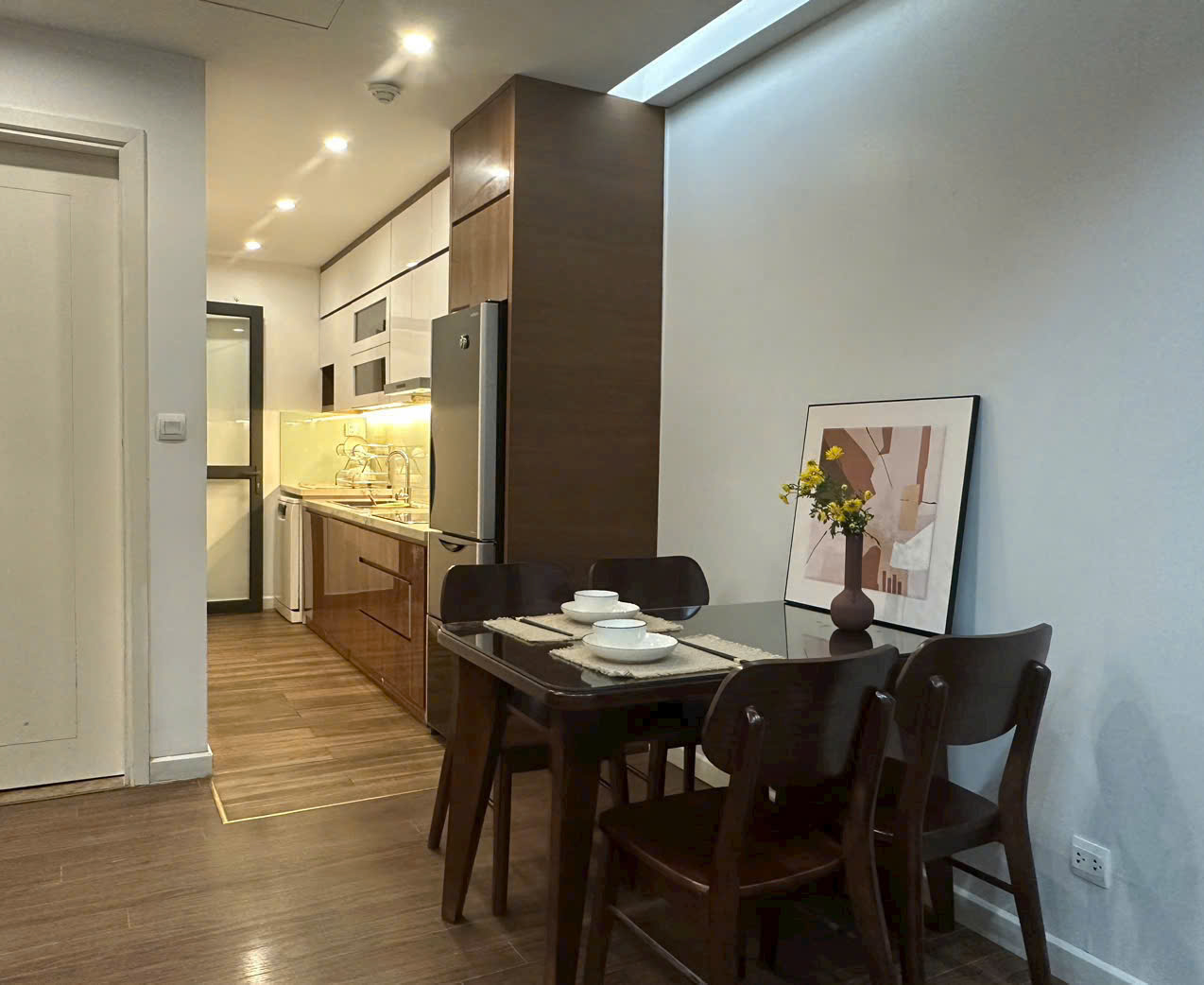 BÁN 2PN - VIEW HỒ THANH XUÂN TẠI VINHOMES TRẦN DUY HƯNG