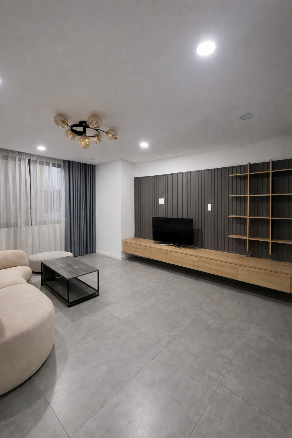 Cho thuê Nhà mặt tiền Phường Phú Hữu, Quận 9, Diện tích 120m², Giá 23 Triệu/tháng 5