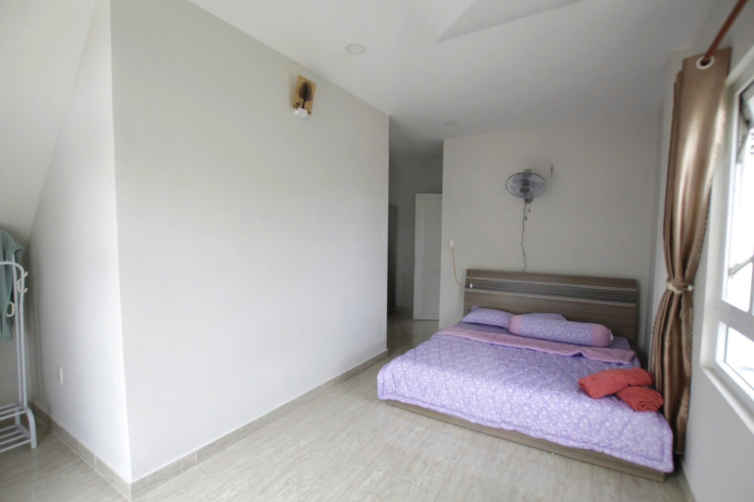 CHO THUÊ VILLA NGUYỄN HỮU CẢNH ĐỒI THÔNG TIN PHƯỜNG 8 GIÁ 12TR 4