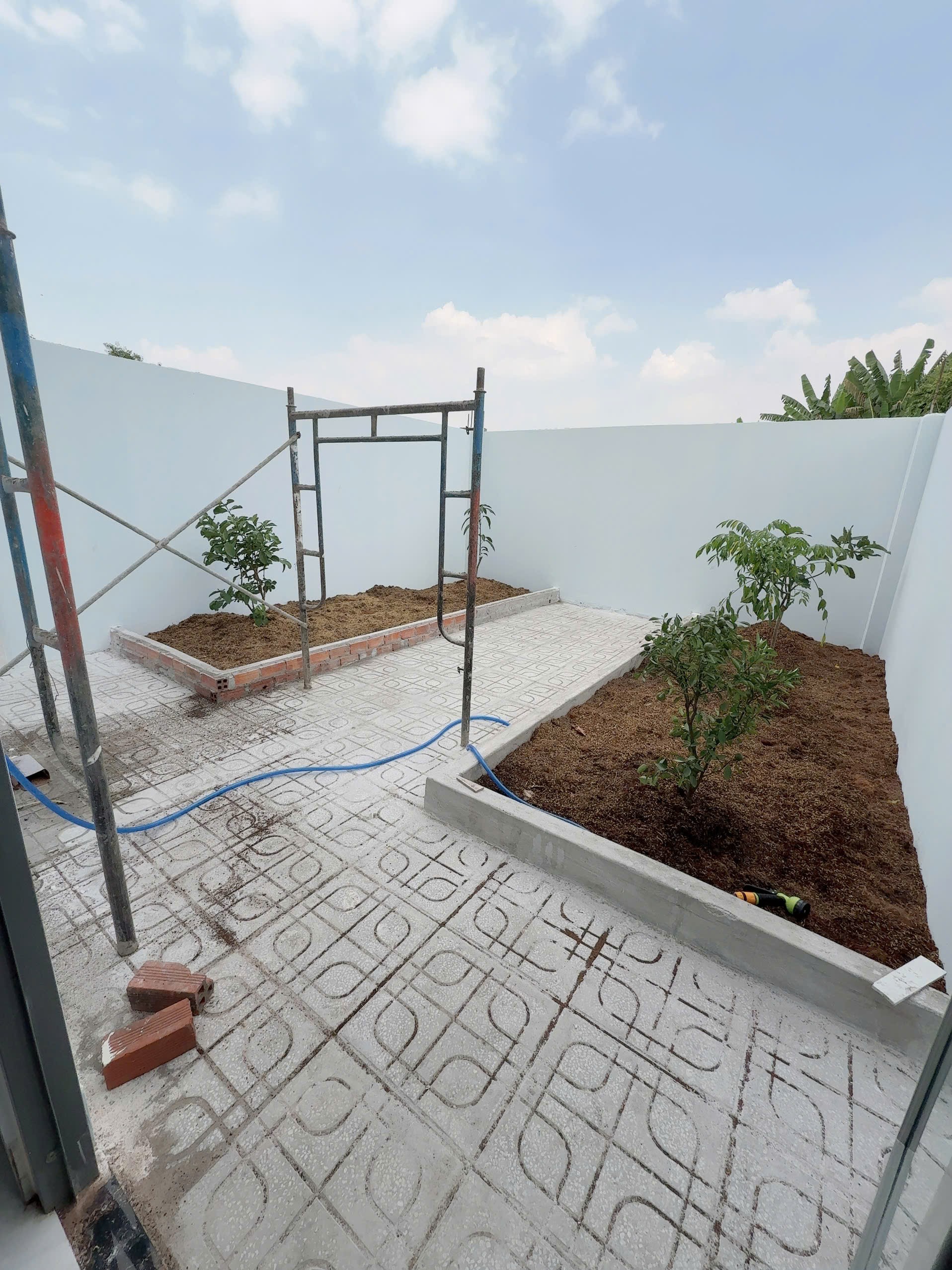 Bán nhà mới xây Phước Lợi, Bến lức dt 150m2 đã hoàn công  ,1 lầu , 2pn,2wc giá 2,2 tỷ