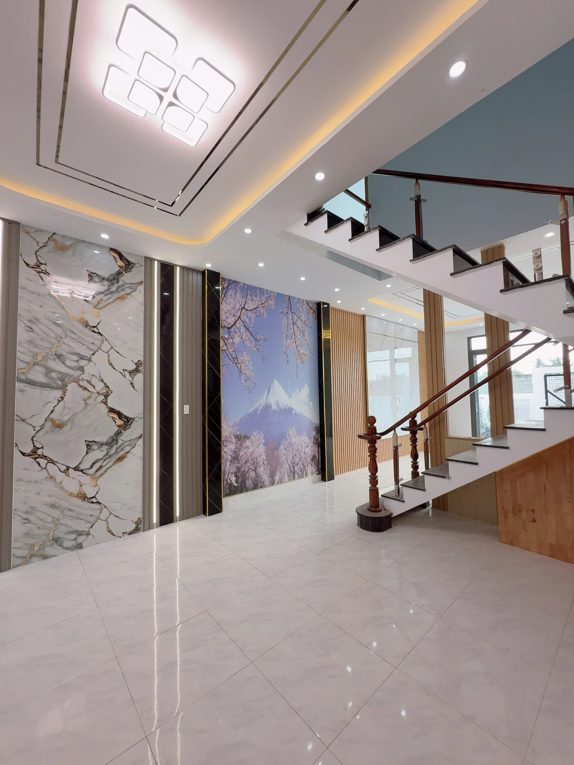 Bán nhà mới xây Phước Lợi, Bến lức dt 150m2 đã hoàn công  ,1 lầu , 2pn,2wc giá 2,2 tỷ 2