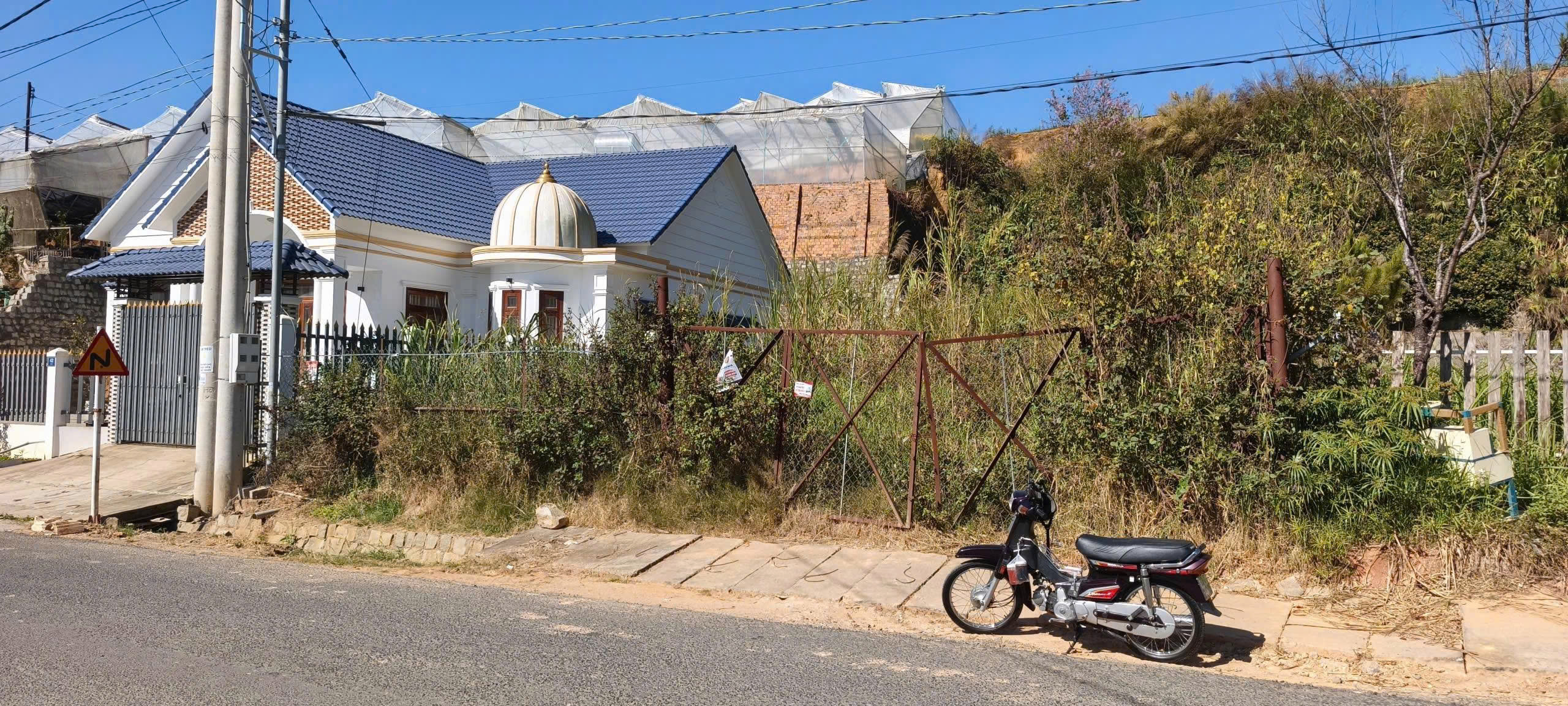 Bán 555m2 đất có 13,7m mặt tiền đường tô hiệu Phường 7 TP ĐÀ LẠT 4