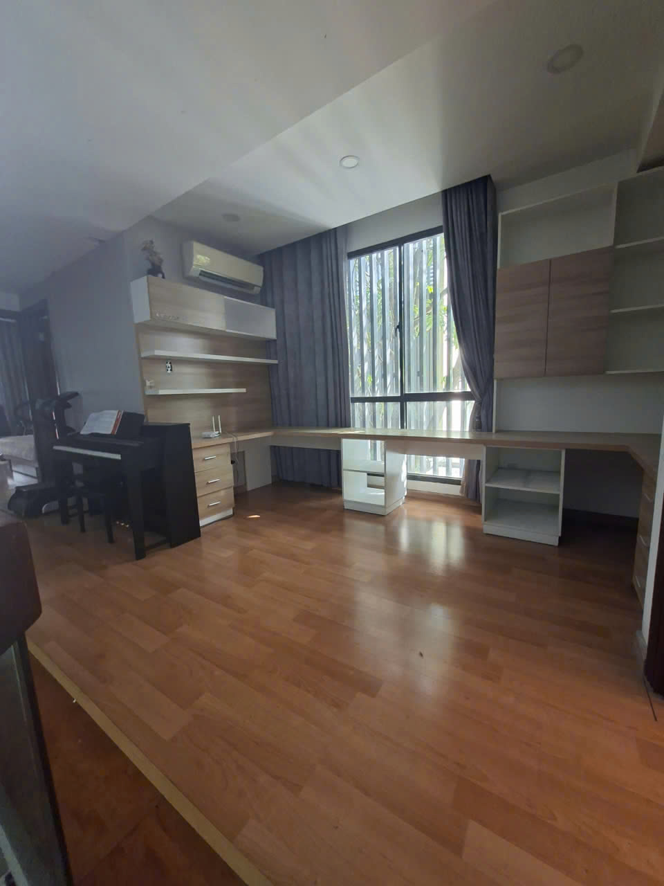 Cần bán Biệt thự Phường Phước Long B, Quận 9, Diện tích 194m², Giá 20 Tỷ 4