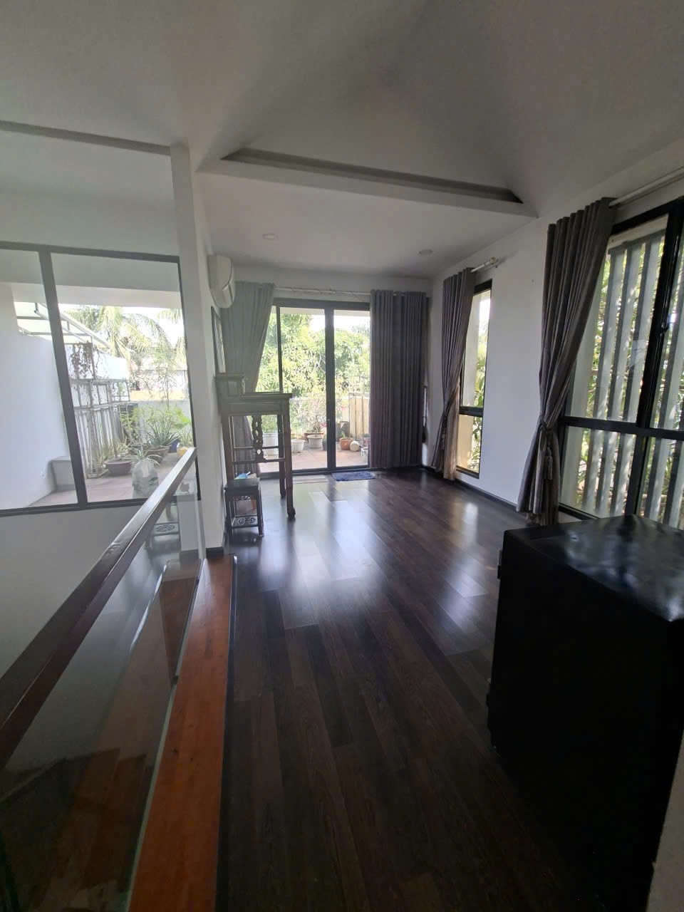 Cần bán Biệt thự Phường Phước Long B, Quận 9, Diện tích 194m², Giá 20 Tỷ