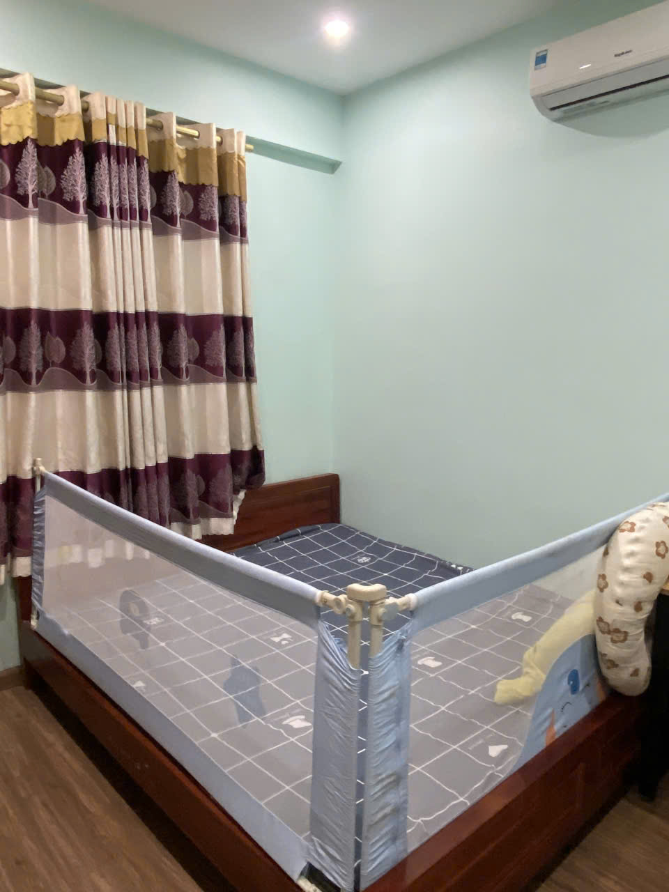 Em có căn 66m2 2 ngủ 2wc view hồ, khu 3 toà mới, chung cư Thanh Hà 2