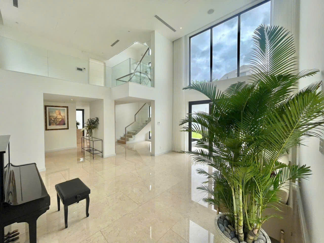 Cho thuê Biệt thự Phường Thảo Điền, Quận 2, Diện tích 187m², Giá Thương lượng