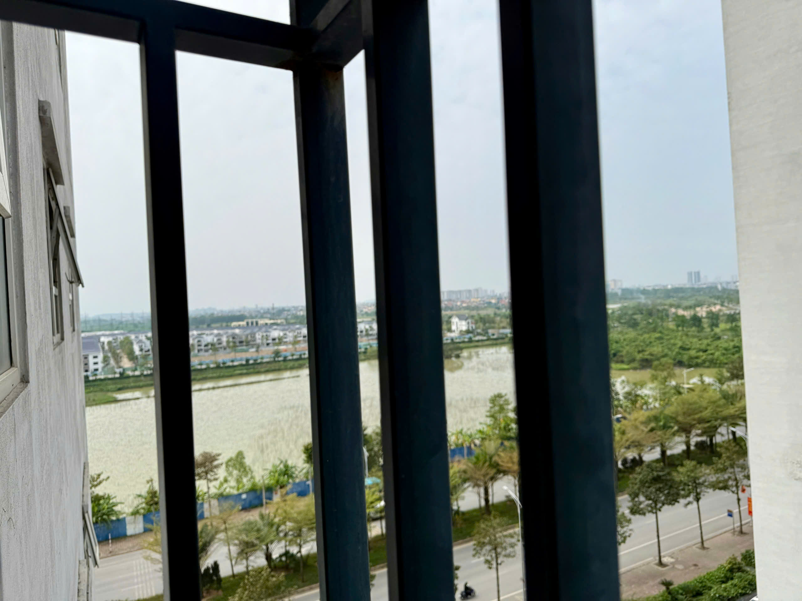 Giá tốt! Bán căn hộ chung cư Thanh Hà – Full nội thất, chỉ việc vào ở