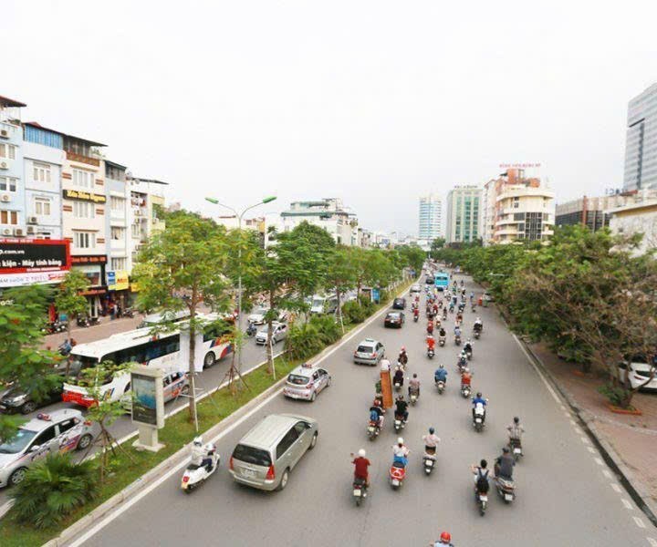 BÁN GẤP NHÀ MẶT PHỐ XÃ ĐÀN – 9 TỶ 2