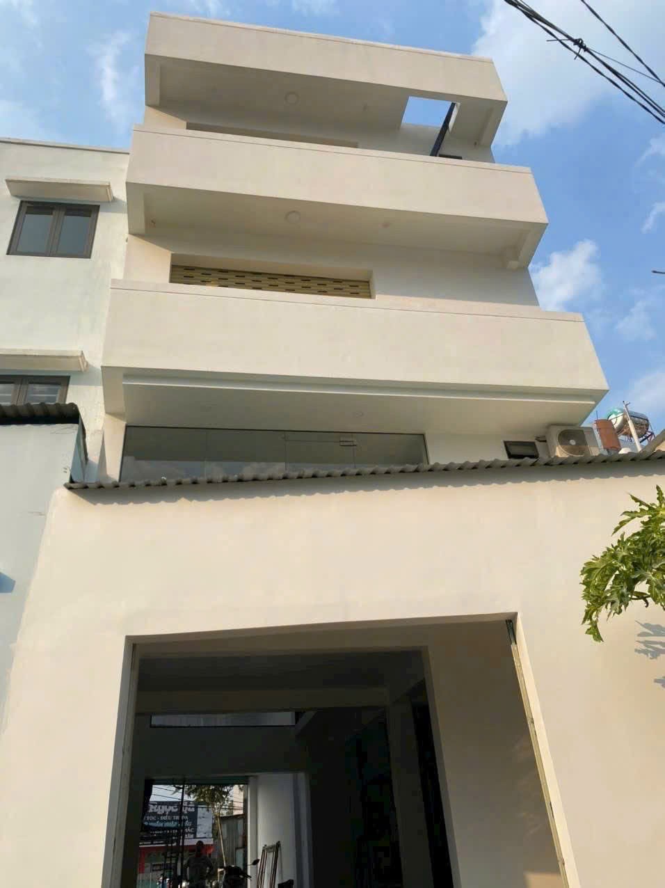 NHÀ (4.3x18) 2 MẶT TIỀN ĐẶNG THÚC VỊNH – THANG MÁY – CHỈ 7,99 TỶ 2