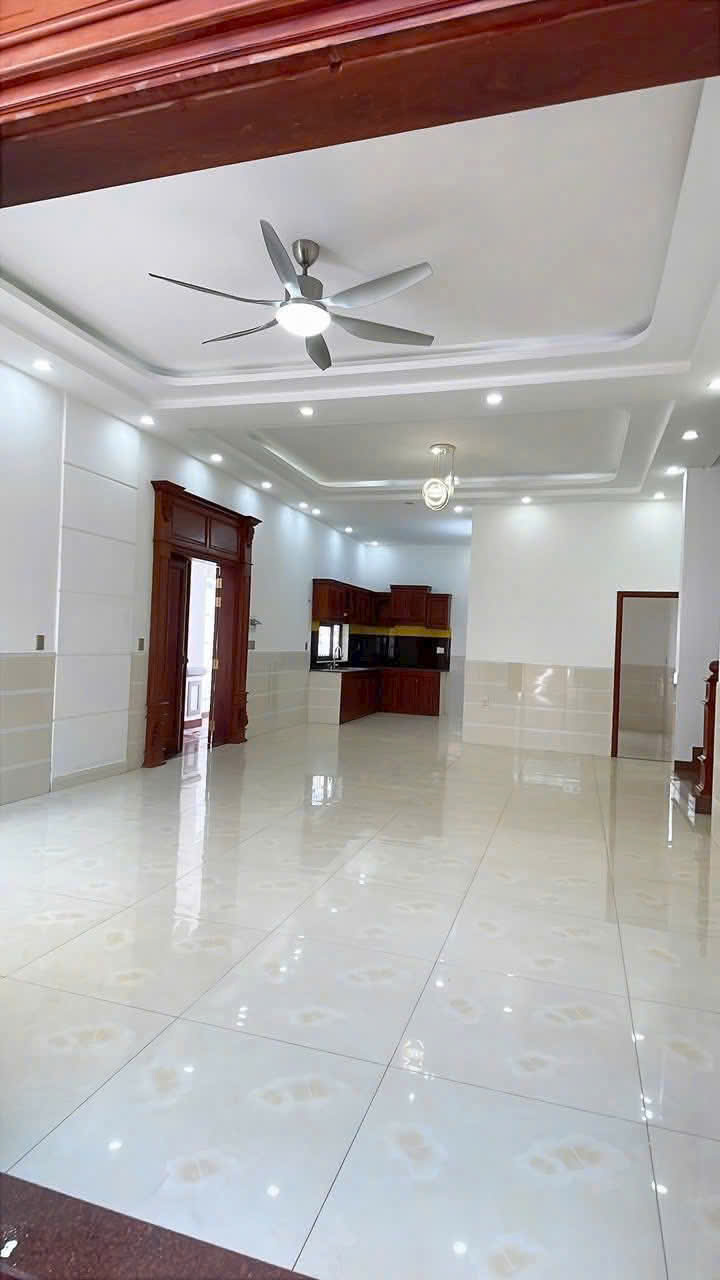 BIỆT THỰ SÂN VƯỜN 12x31M – ĐƯỜNG 7M THẠNH LỘC 37 – GIÁ TỐT 16,5 TỶ 3