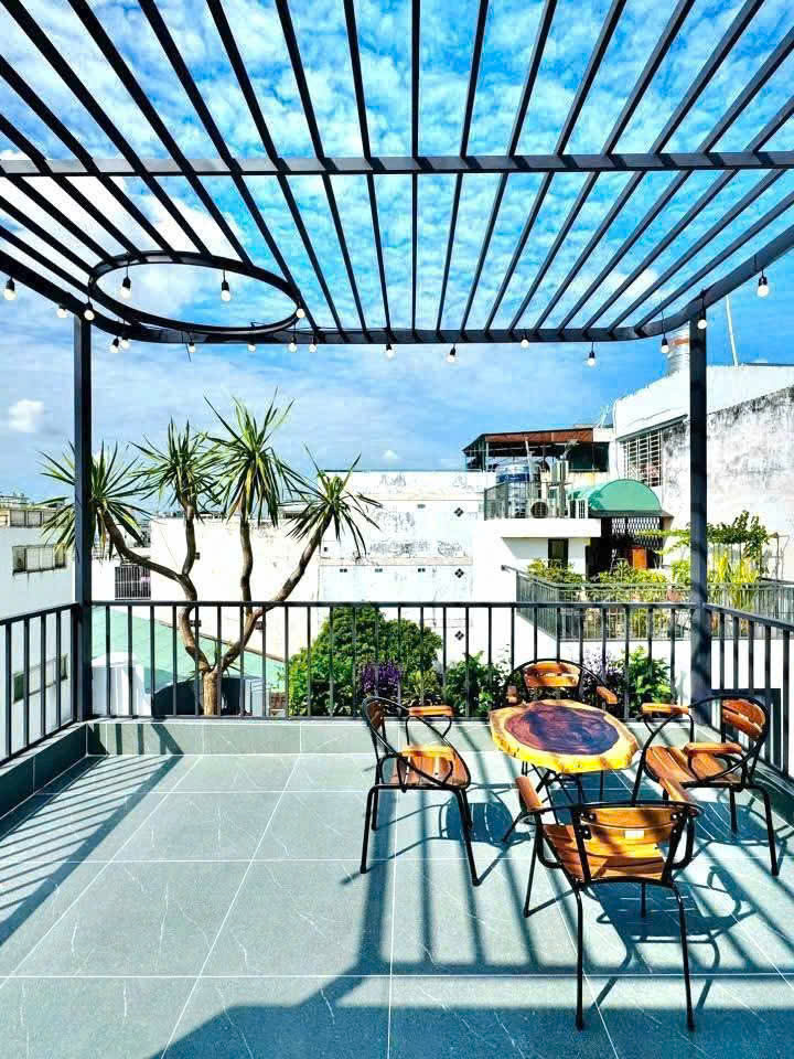 TRƯỜNG CHINH – 62M² – 6 TẦNG – MT 8.6M – 21.5 TỶMẶT NGÕ TO NHƯ PHỐ – Ô TÔ TRÁNH – KINH DOANH 4