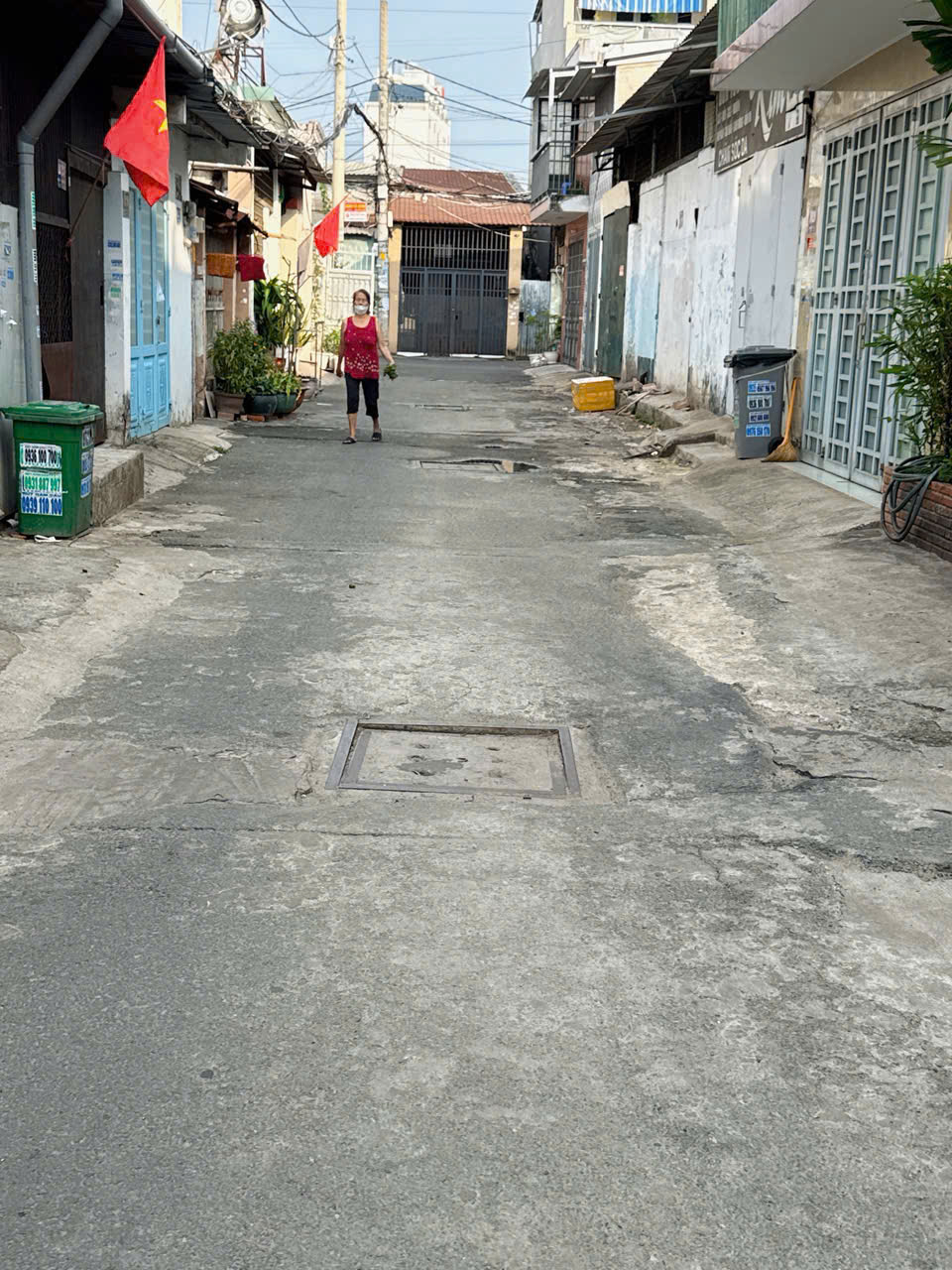 NHÀ ĐẸP MT HẺM 7M THÔNG HÀ ĐẶC, TRUNG TÂM TRUNG MỸ TÂY – CHỈ 4,5 TỶ 5