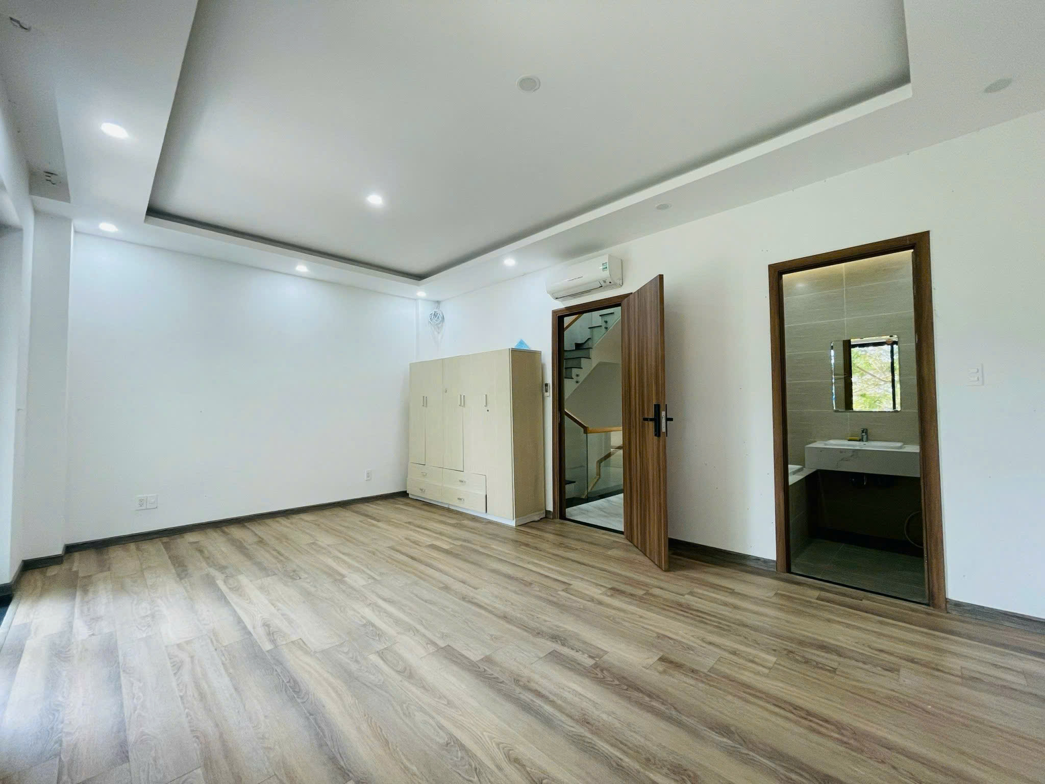 Cho thuê Nhà mặt tiền Phường An Phú, Quận 2, Diện tích 96m², Giá 30 Triệu/tháng 2