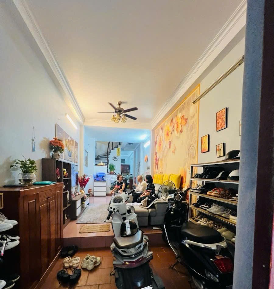 CẦN THANH KHOẢN GẤP, TOÀ NHÀ 4 TẦNG MẶT PHỐ VƯƠNG THỪA VŨ 2