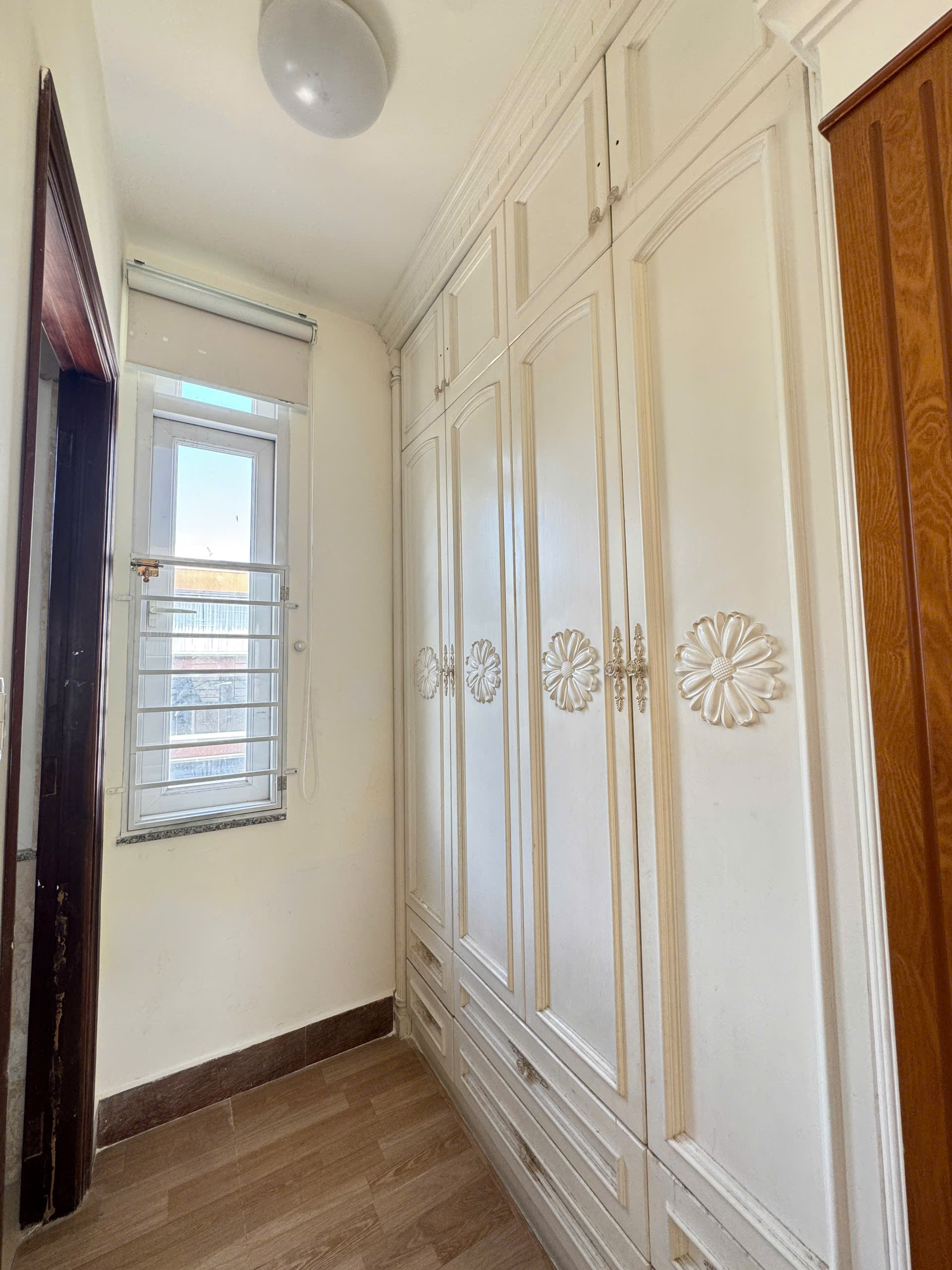 Cho thuê Biệt thự Phường Thảo Điền, Quận 2, Diện tích 315m², Giá Thương lượng 3