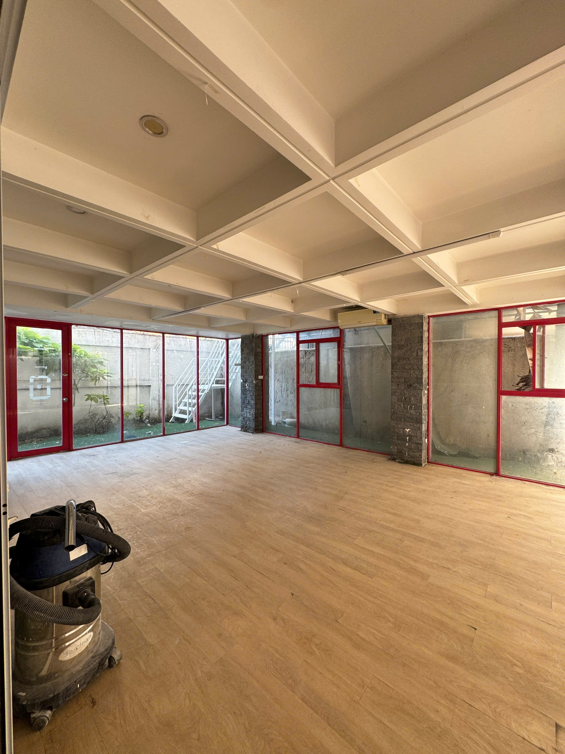 Cho thuê Biệt thự Phường Thảo Điền, Quận 2, Diện tích 315m², Giá Thương lượng 11