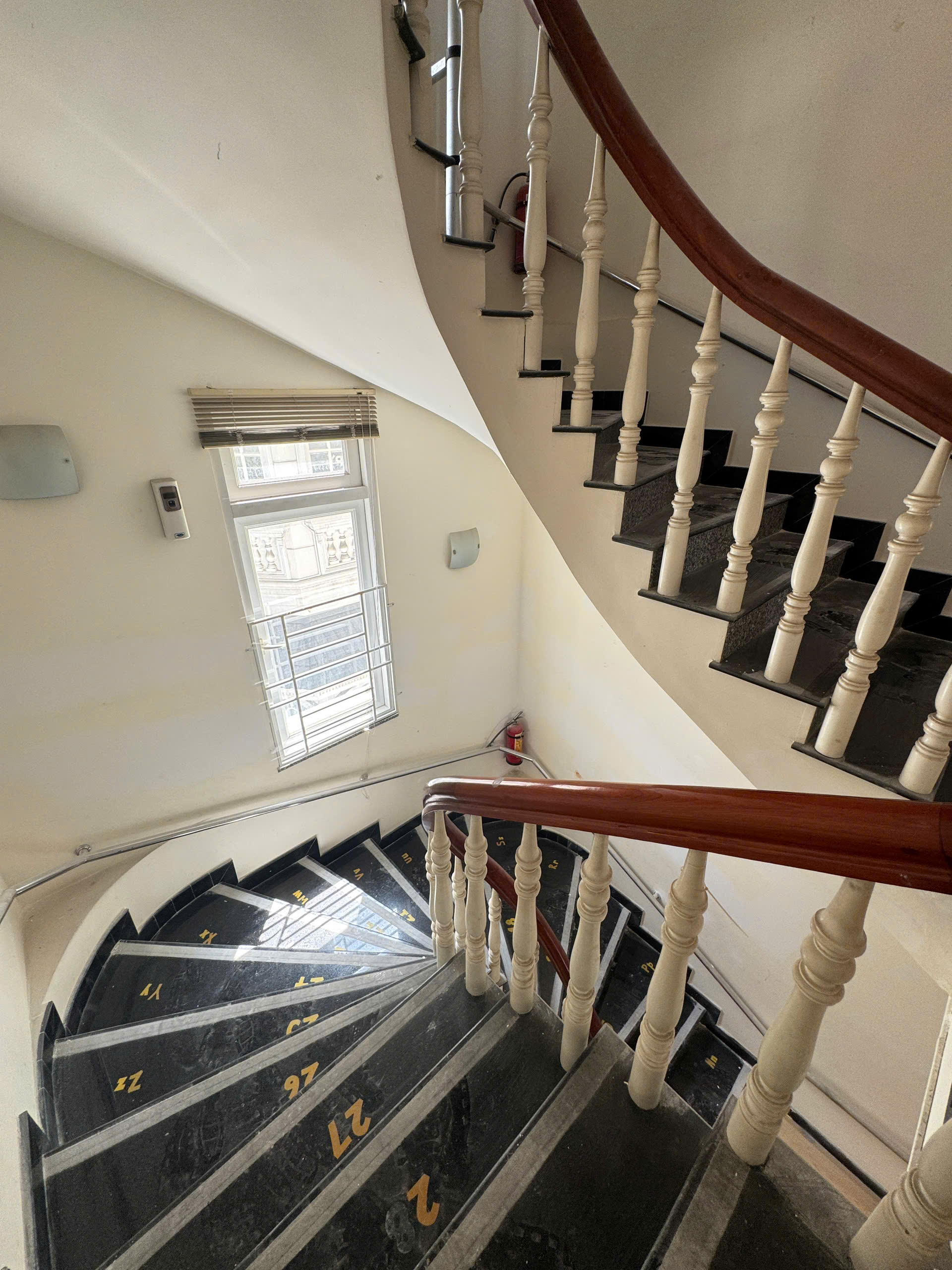 Cho thuê Biệt thự Phường Thảo Điền, Quận 2, Diện tích 315m², Giá Thương lượng 10