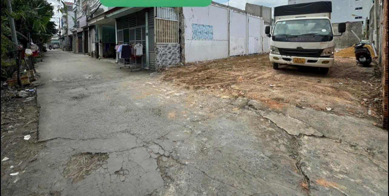 QUỸ ĐẤT LỚN HIẾM – LÊ VĂN KHƯƠNG CÁCH LÊ VĂN KHƯƠNG 30M – 650M² THỔ CƯ 3