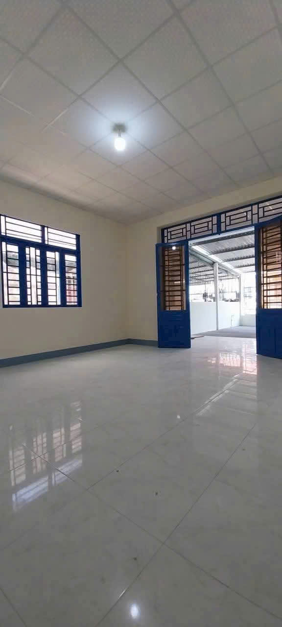 Bán nhà giá rẻ ấp 2 Mỹ Yên, Bến Lức đường beton xe hơi dt 138,6m2 ,3pn , 2wc giá 1,65 tỷ 6