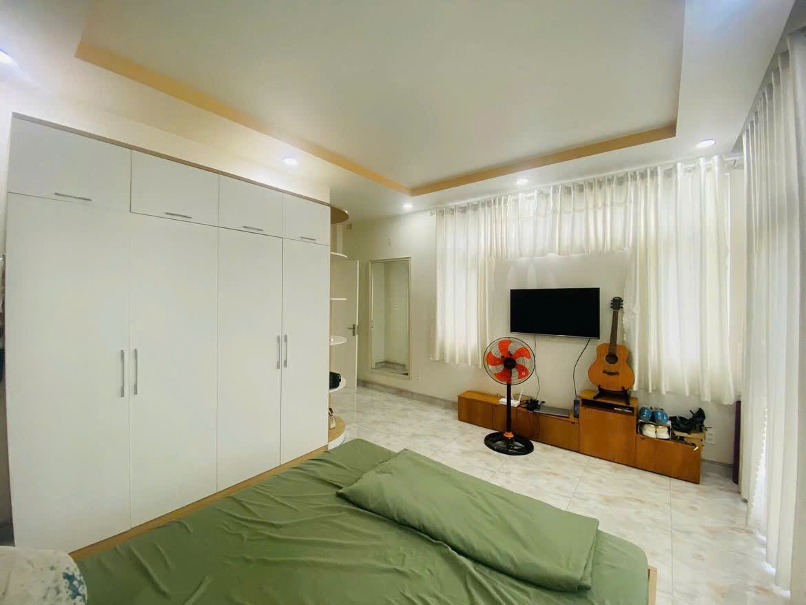 Cần bán Nhà mặt tiền Thủ Đức, Hồ Chí Minh, Diện tích 132m², Giá 16 Tỷ 3