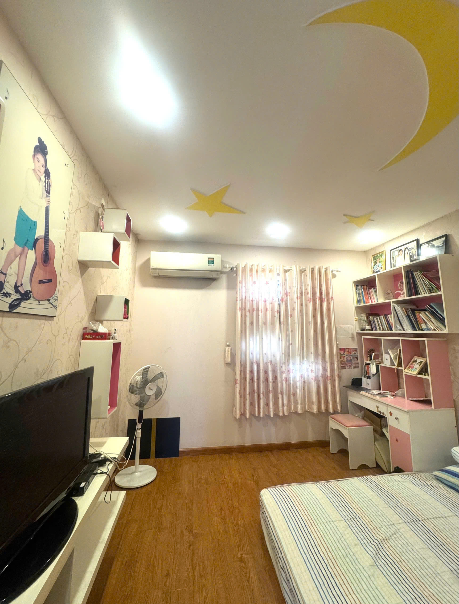 Cần bán Nhà mặt tiền Phường Phú Hữu, Quận 9, Diện tích 75m², Giá 11.5 Tỷ 4