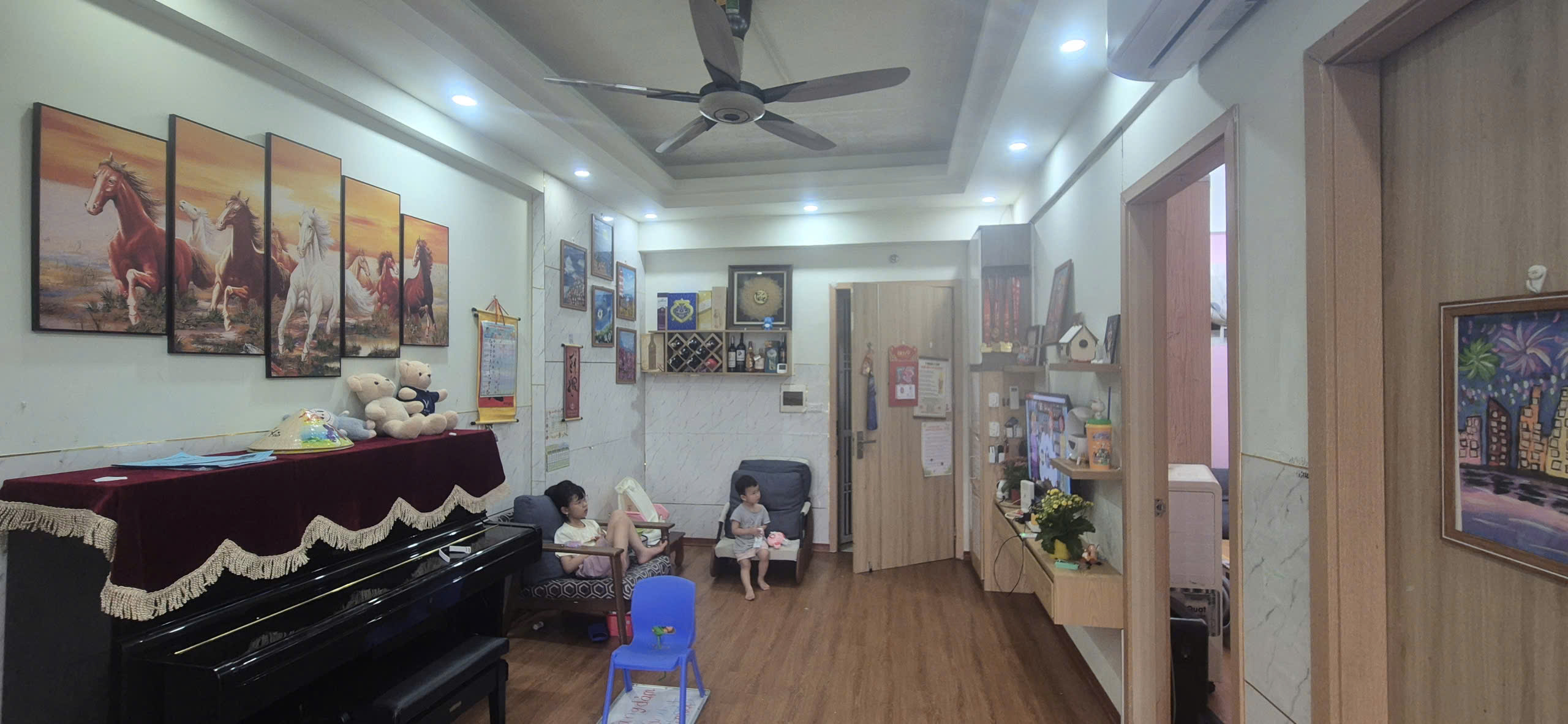 Em cần bán gấp căn 65m2 full đồ, ban công view hồ chung cư Thanh Hà 3