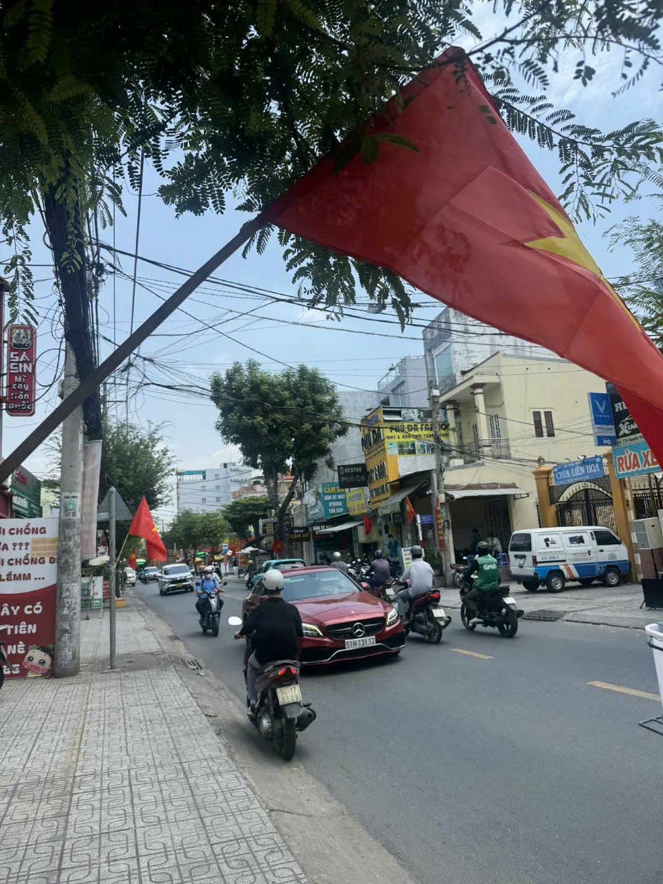 MẶT TIỀN (4.3x30) NGUYỄN VĂN QUÁ Q12 – KHU VỰC CỰC XUNG – KINH DOANH ĐỈNH. 2