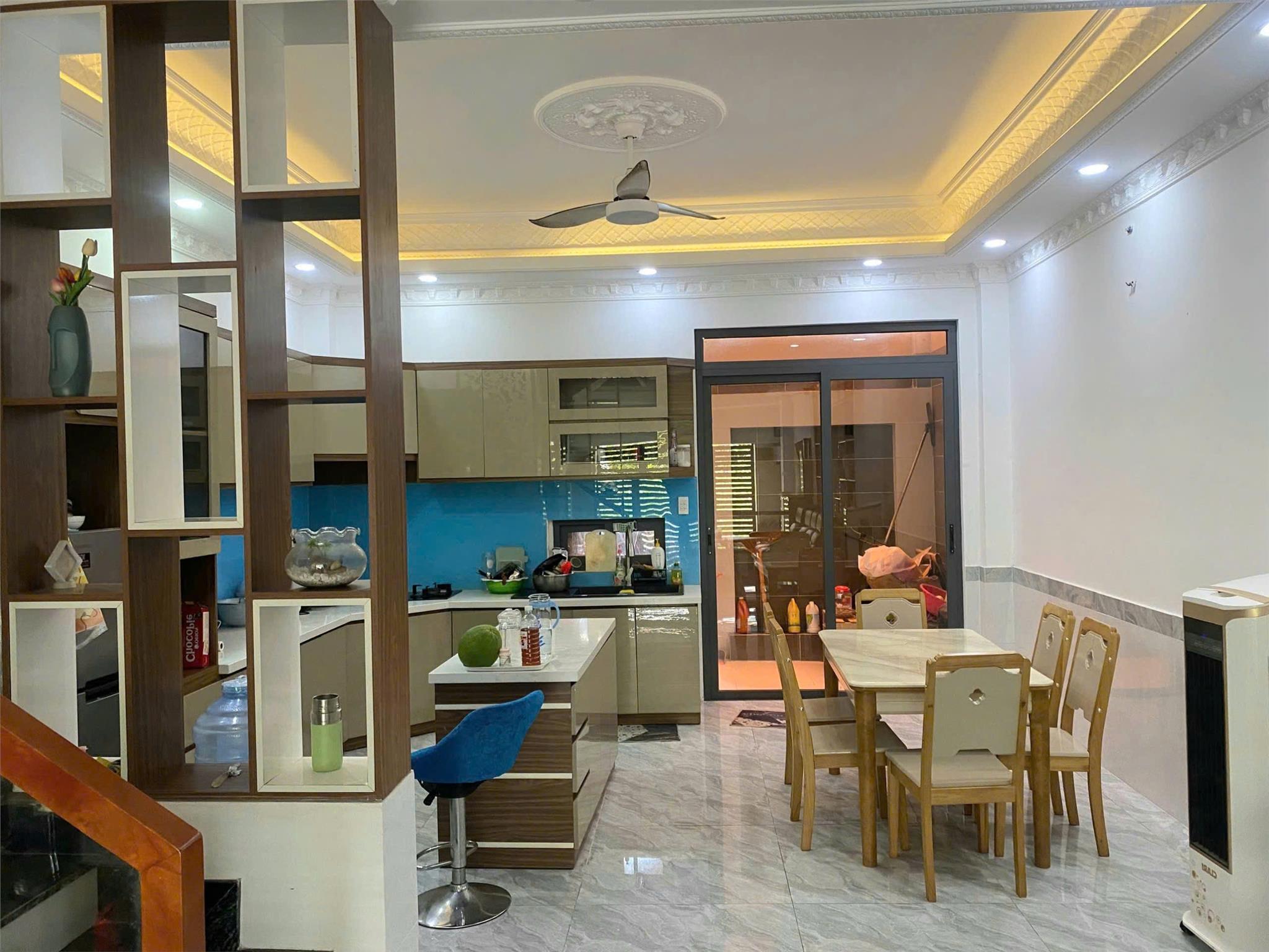 NHÀ 2 MẶT TIỀN, HẺM XE HƠI CẠNH LÊ VĂN LƯƠNG, 4 TÂNG, 9.3 TỶ, KHÔNG NGẬP 3