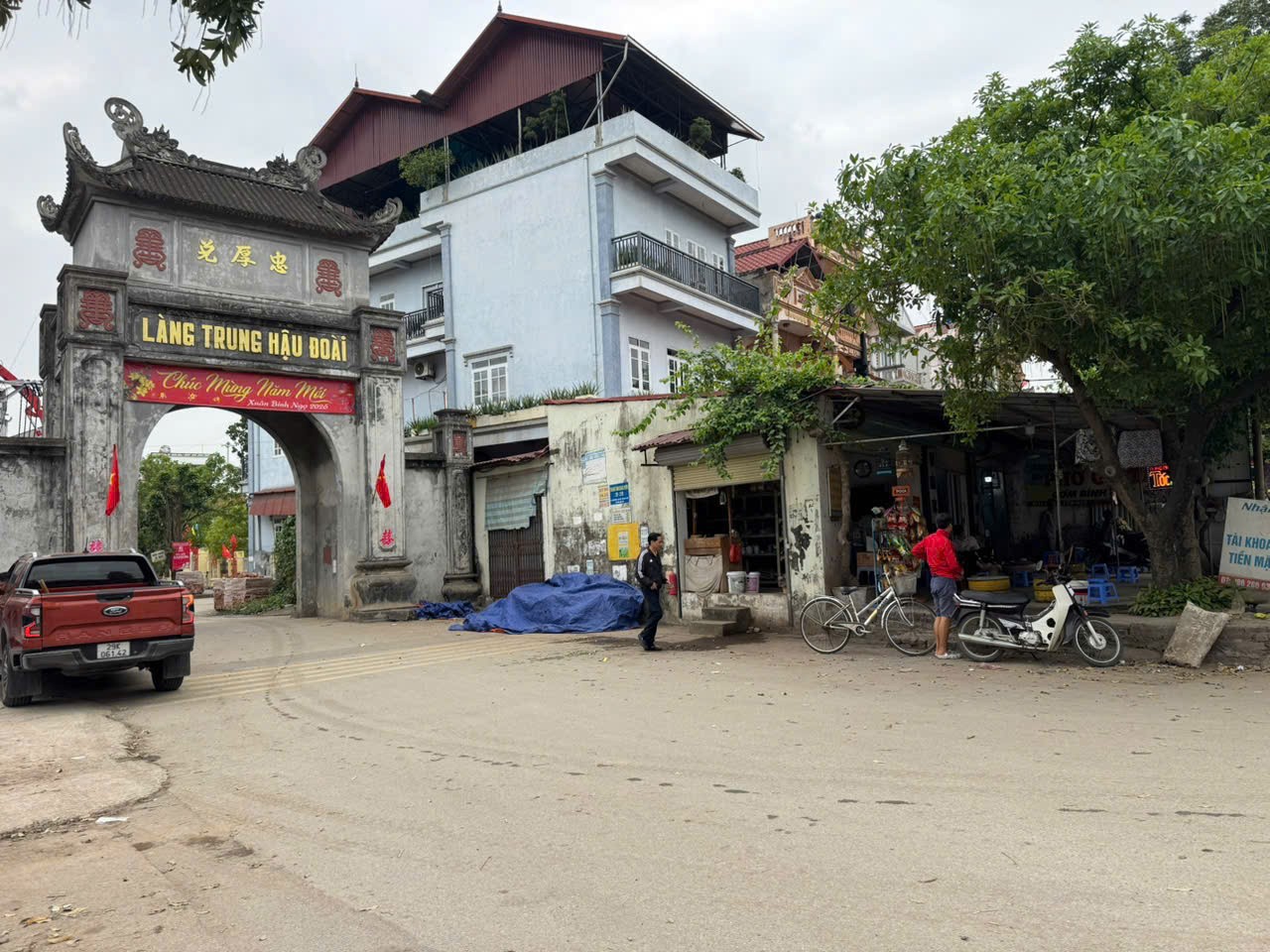 Cực hiếm, 73m đất Tiền Phong mà giá 2,6 tỷ. Gần chợ Yên, gần đường quốc lộ 23. Oto đỗ 3