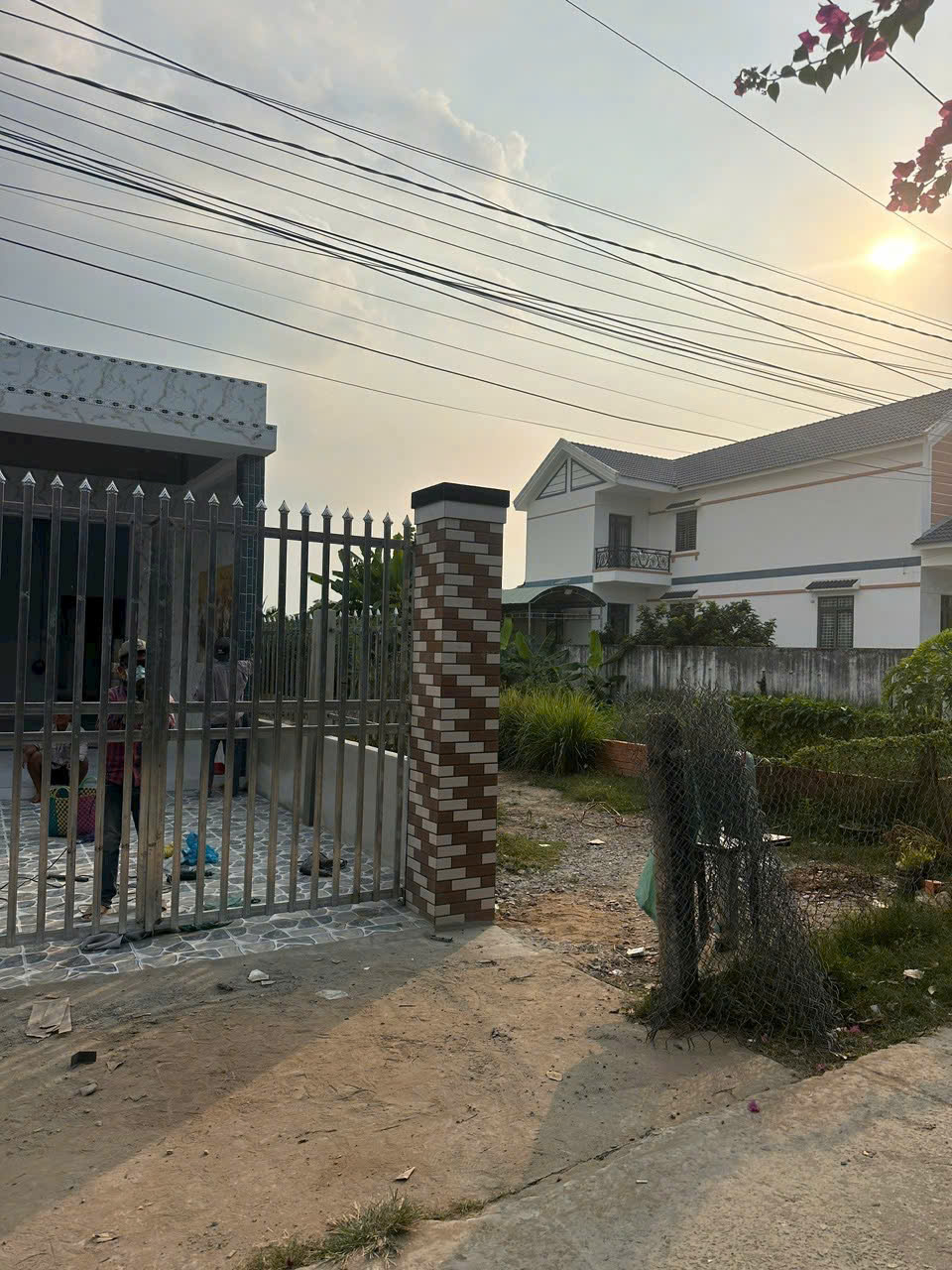 Bán nhà vườn mới xây Thạnh Đức tdt 1170m2 (150m2 thổ) có ao cá giá 3 tỷ 7