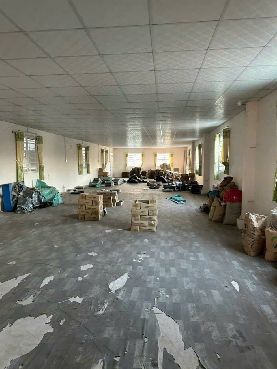 XƯỞNG MẶT TIỀN TRẦN THỊ HƠN – 2.400M² (2.000M² THỔ) – CONTAINER 24/7 – CHỈ 58 TỶ. 2