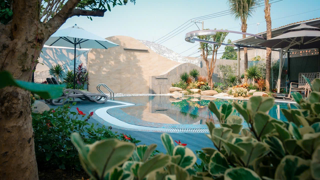 Cho thuê Biệt thự Quận 9, Hồ Chí Minh, Diện tích 1400m², Giá Thương lượng 2