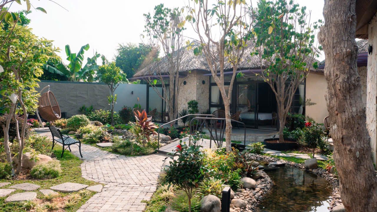 Cho thuê Biệt thự Quận 9, Hồ Chí Minh, Diện tích 1400m², Giá Thương lượng 16