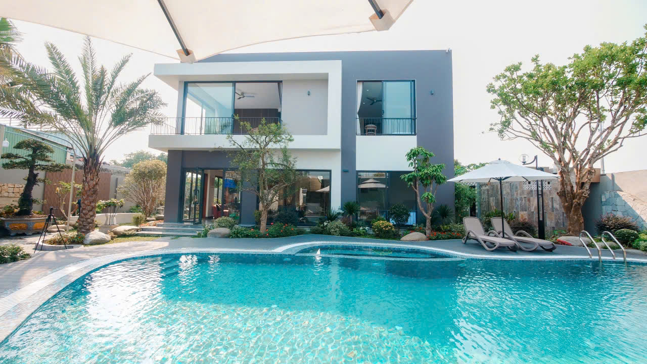 Cho thuê Biệt thự Quận 9, Hồ Chí Minh, Diện tích 1400m², Giá Thương lượng 17