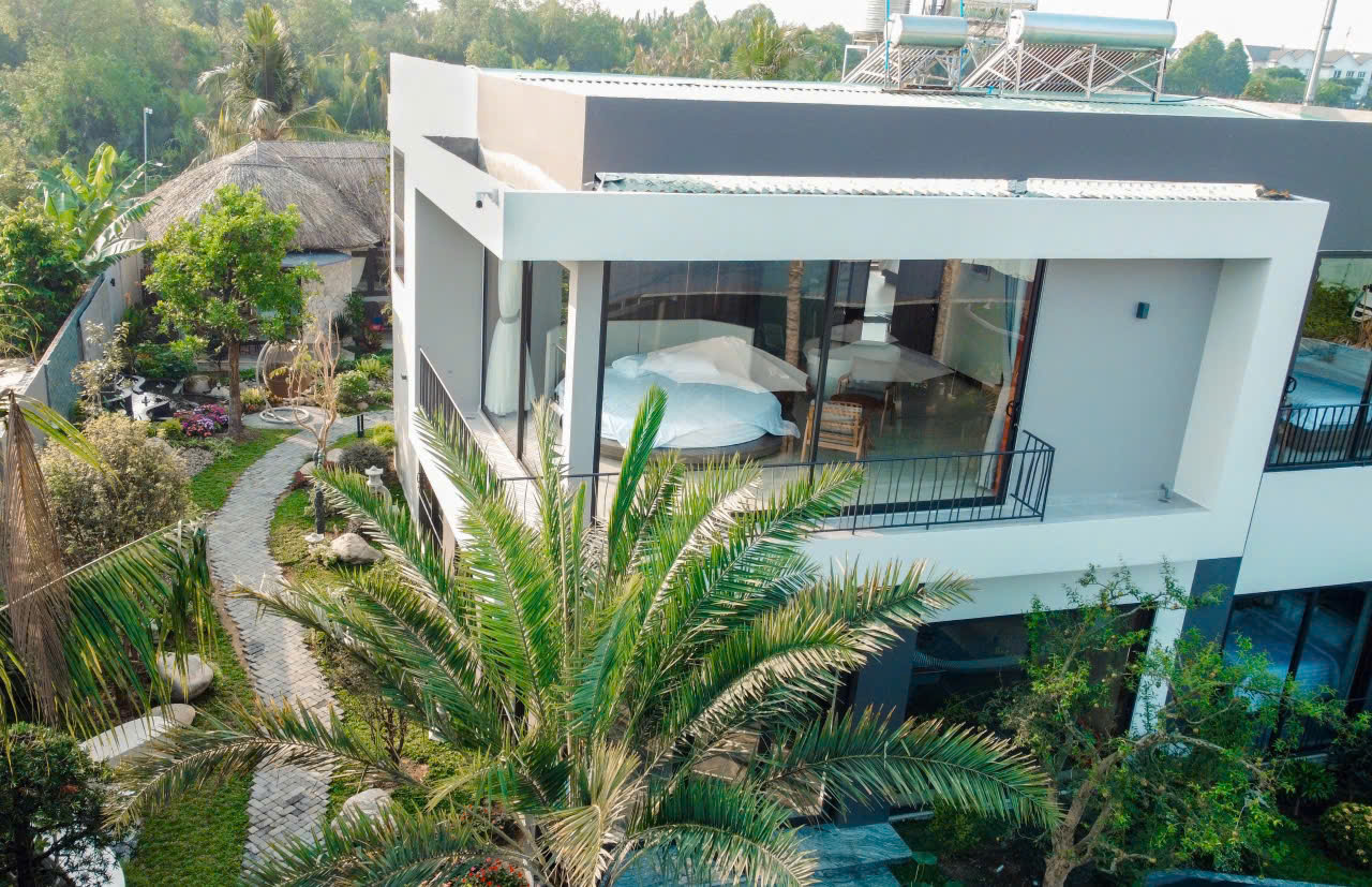 Cho thuê Biệt thự Quận 9, Hồ Chí Minh, Diện tích 1400m², Giá Thương lượng 10