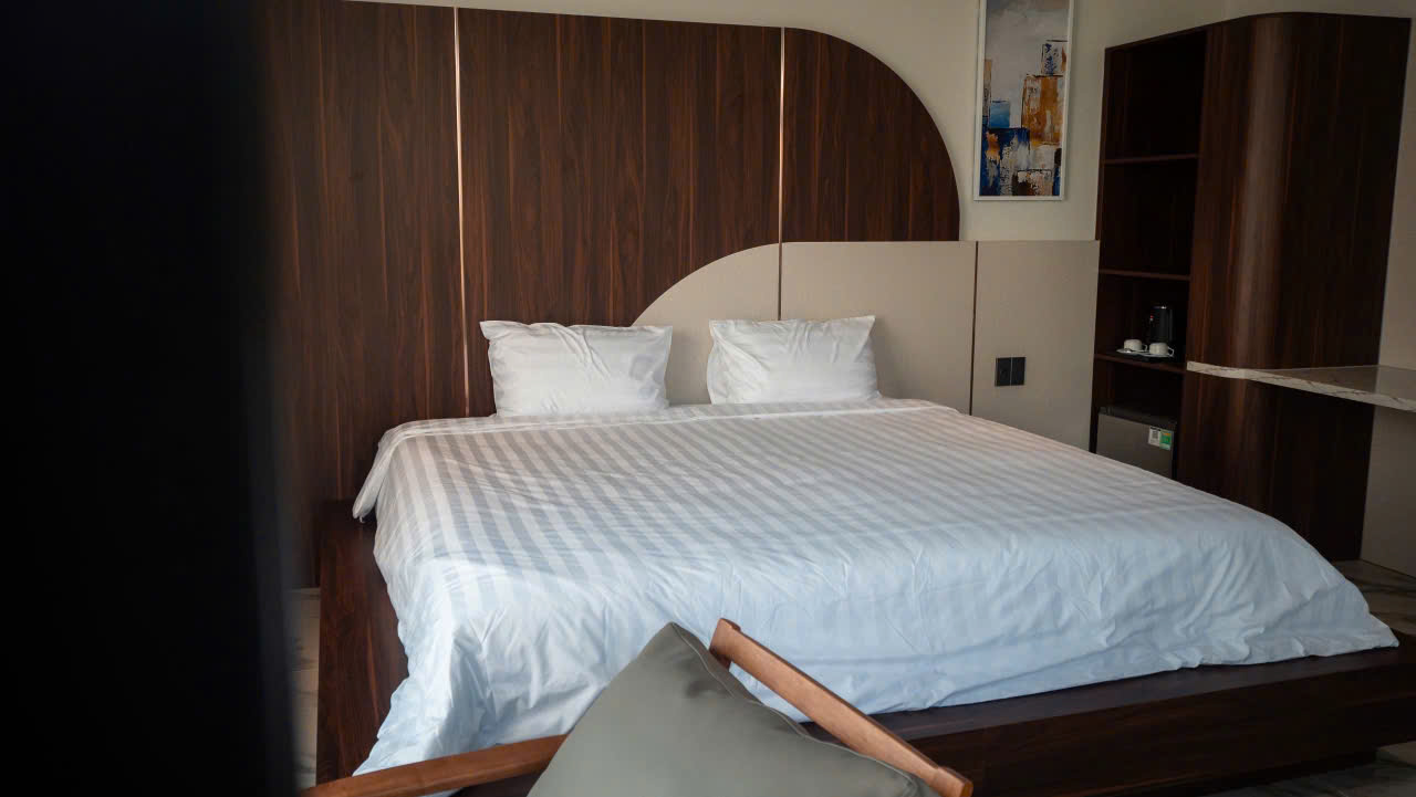 Cho thuê Biệt thự Quận 9, Hồ Chí Minh, Diện tích 1400m², Giá Thương lượng 14