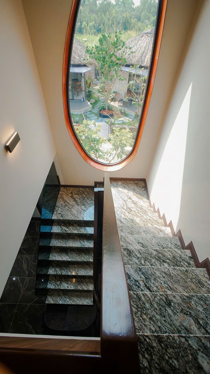 Cho thuê Biệt thự Quận 9, Hồ Chí Minh, Diện tích 1400m², Giá Thương lượng 29