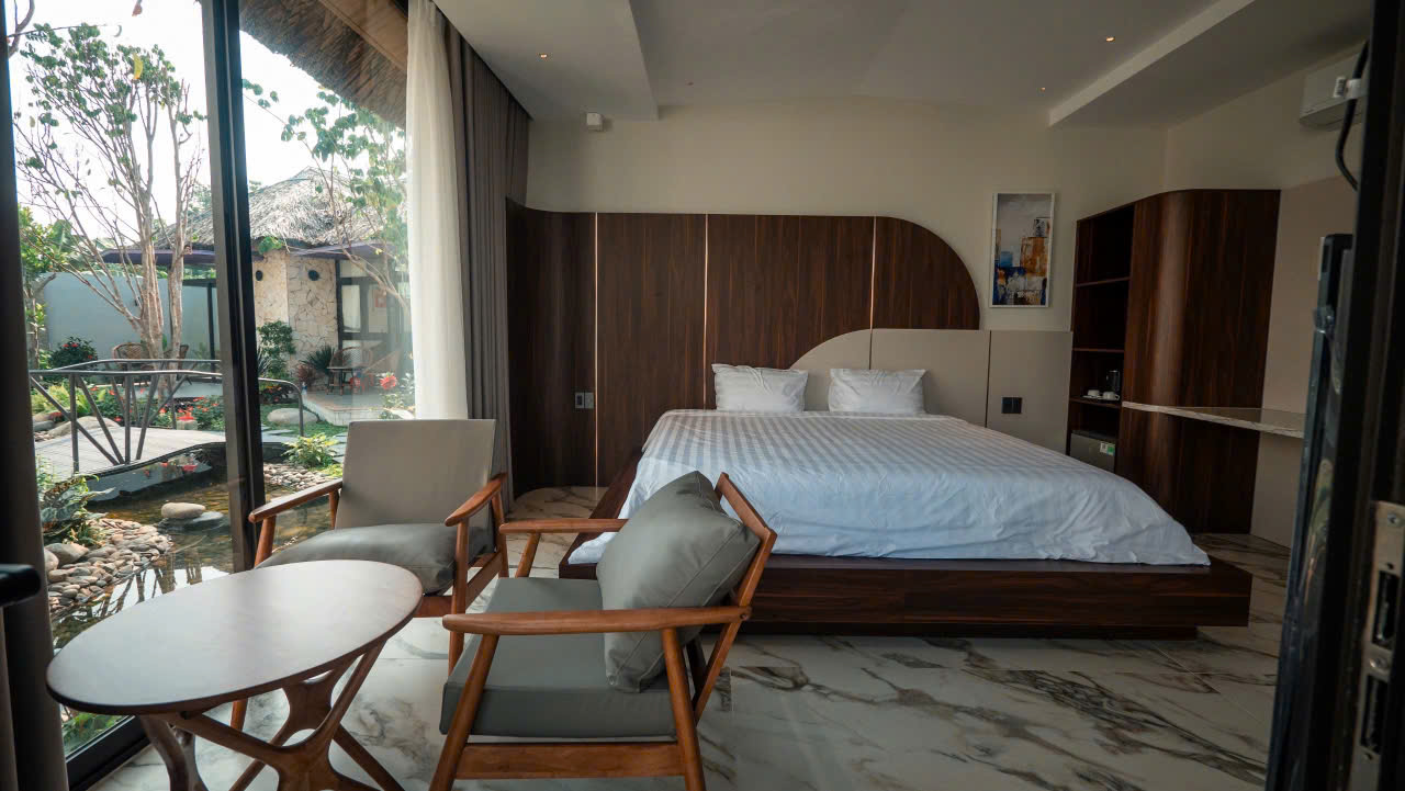 Cho thuê Biệt thự Quận 9, Hồ Chí Minh, Diện tích 1400m², Giá Thương lượng 12