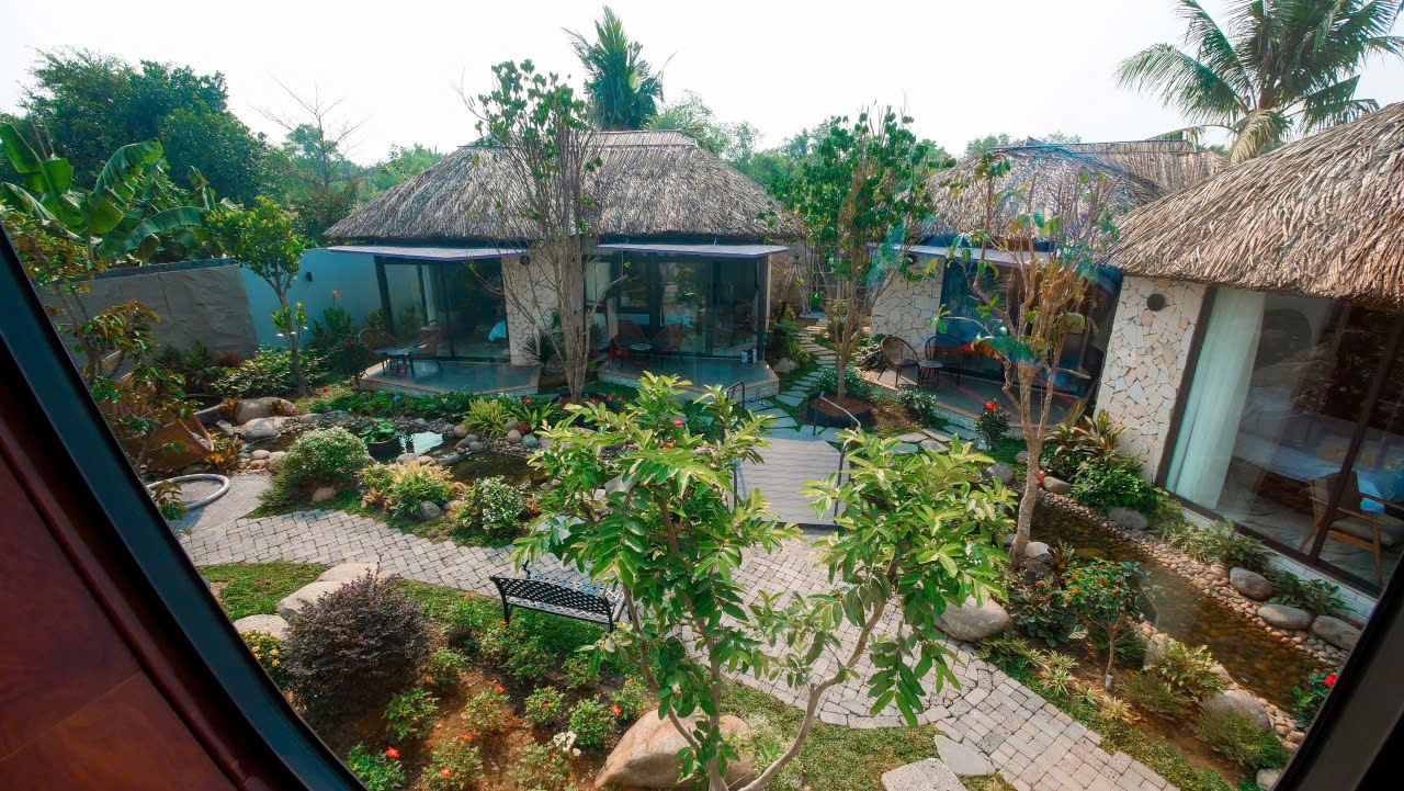 Cho thuê Biệt thự Quận 9, Hồ Chí Minh, Diện tích 1400m², Giá Thương lượng 28