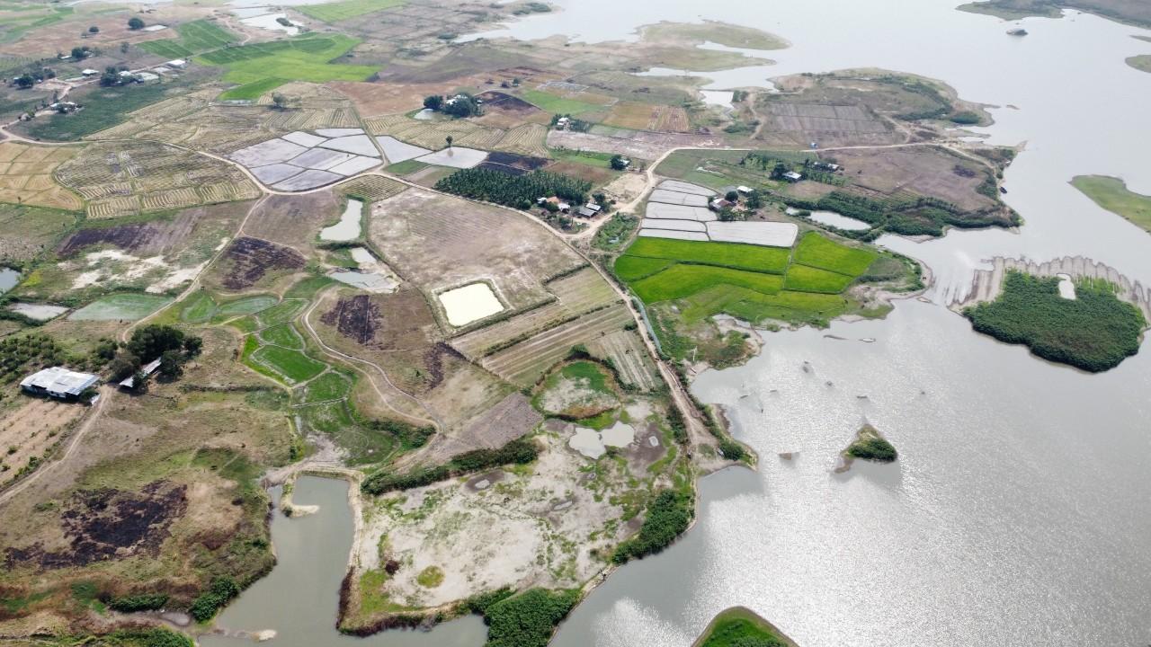 Bán đất TMDV view vị trí cực đẹp  Hồ Suối Trầu xã Tân Định Khánh Hoà 0985451850 4